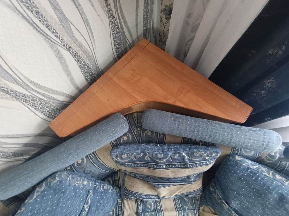 Угловой диван раскладушка