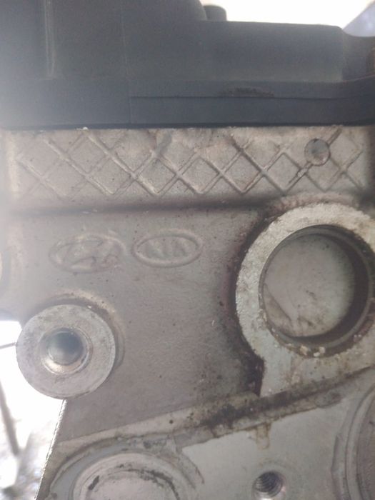 Двигатель на Киа сорента  G4KE