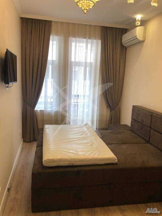 Тристаен апартаметн - центъра на Пловдив - 11336721