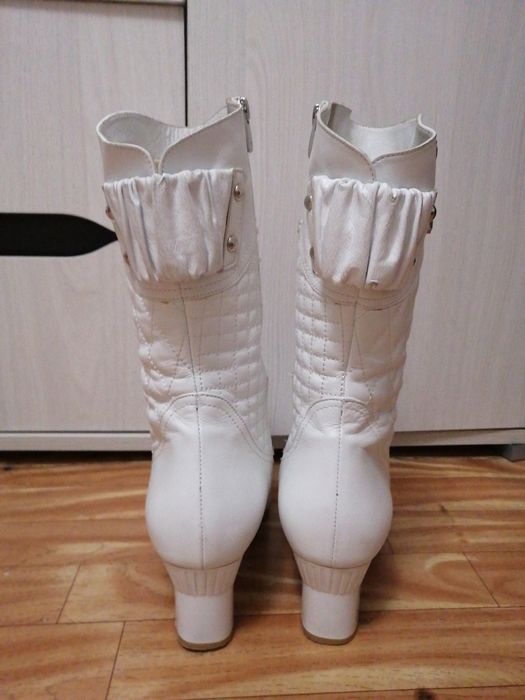 Продам сапоги женские, кожа