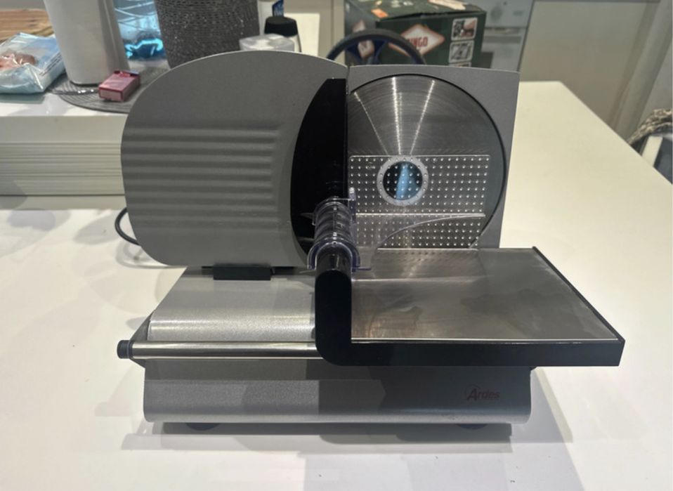 Feliator electric Ardes AR8003 – Inox 100W, nou, nefolosit