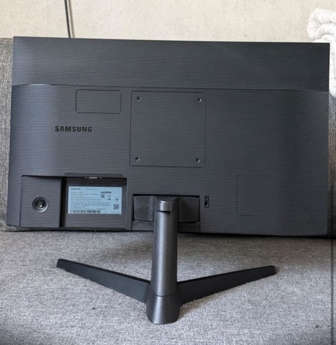 Монитор «SAMSUNG»