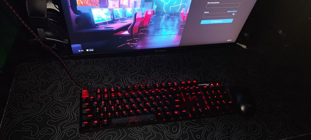 Клавиатура механический от HYPERX