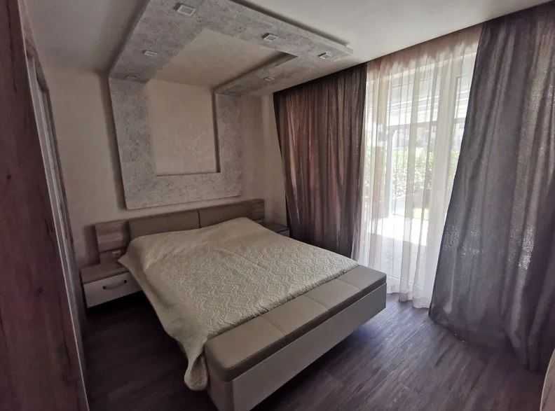 Дава се под наем Тристаен апартамент в София, Хиподрума - 100 кв.м за 1495.83 € - Снимка #5