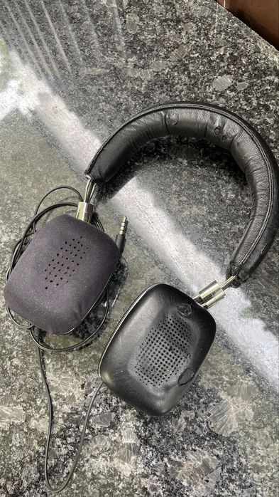 Casti Bowers & Wilkins P5