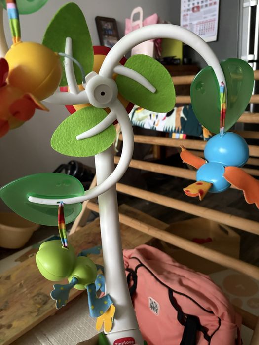 Tiny love музикална въртележка