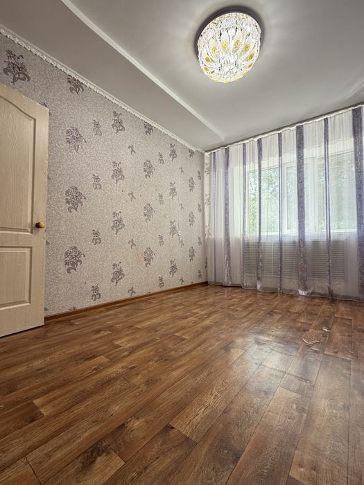 Продается 2-х комн.кв Отбасы банк проходит !