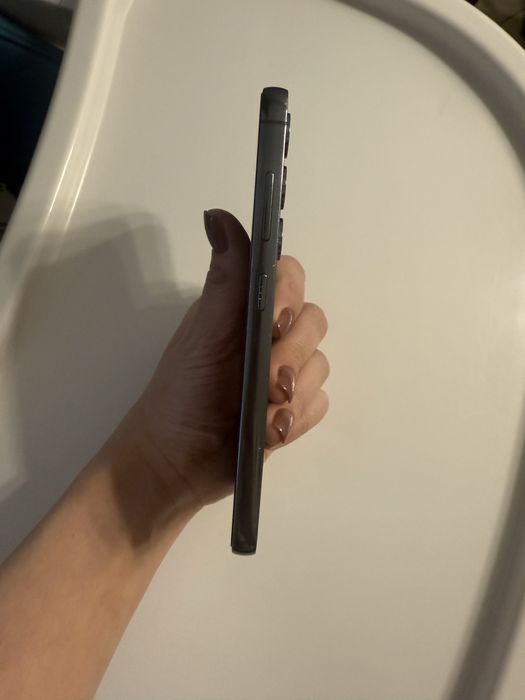 Самсунг S23,130.000тг.