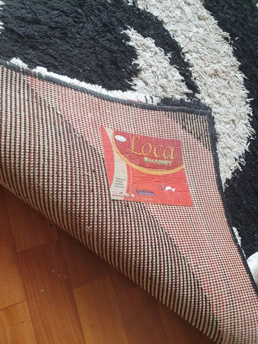 Продам ковёр хорошего качества Травка