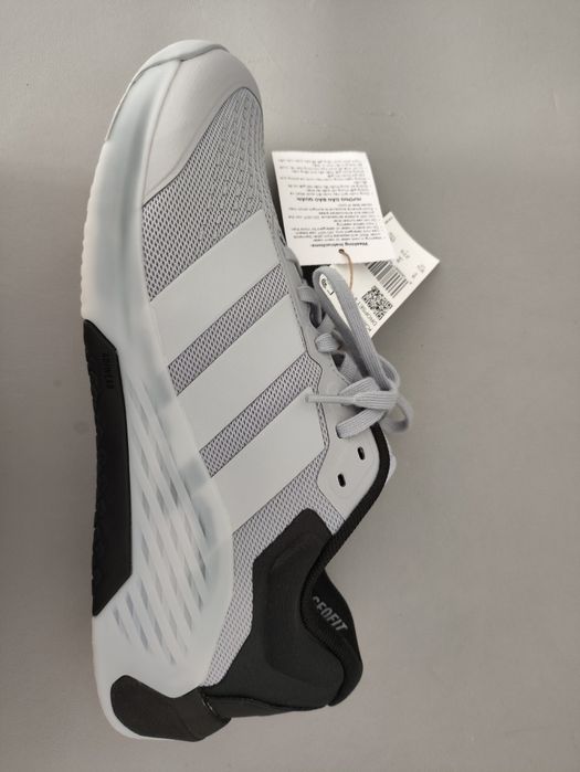 Кроссовки Adidas новые