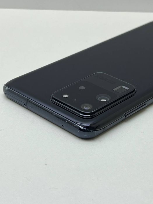 Samsung S20 Ultra xotirasi 12/256GB
