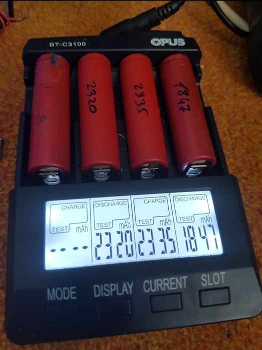 Baterii celule acumulatori 18650