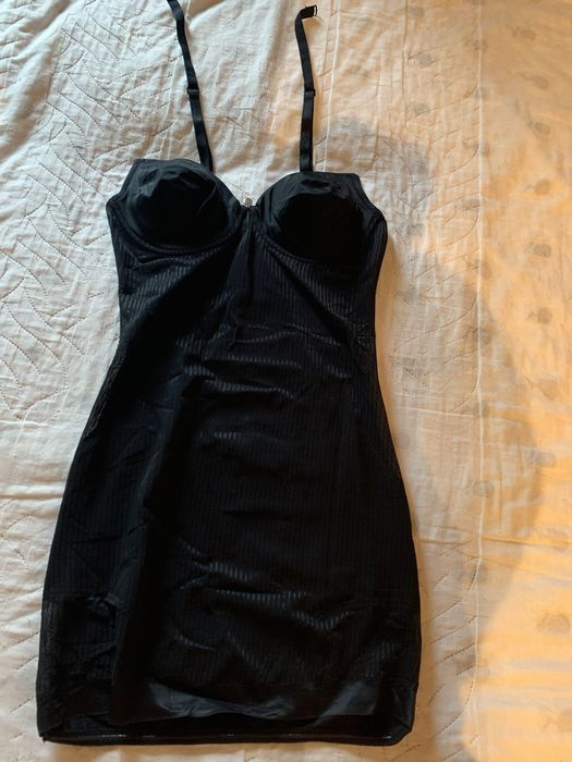 Оформяща рокля Triumph