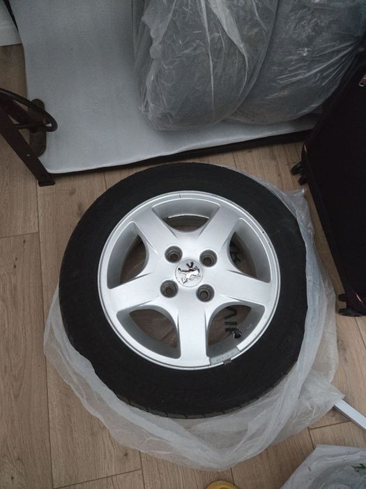 Peugeot 206 1.4 бензин,  мкпп