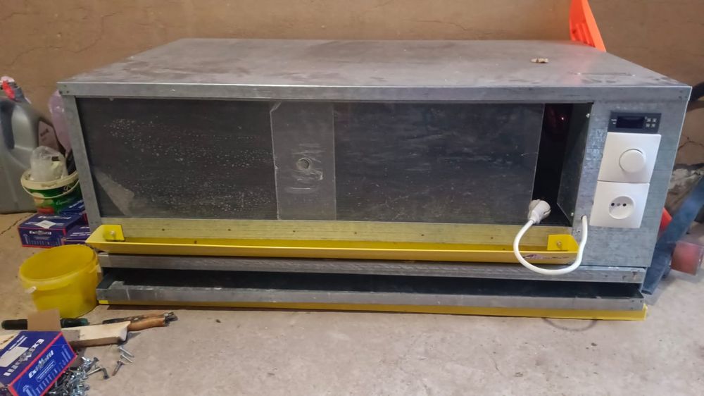 Брудер сатылады.