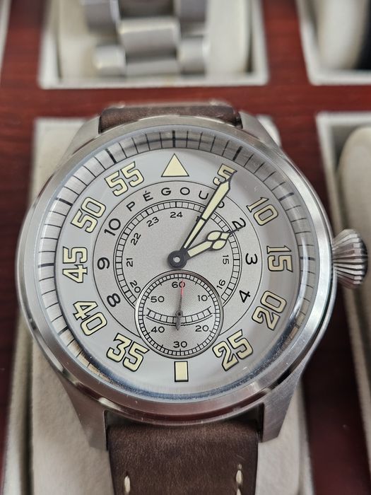 Продам часы из коллекции