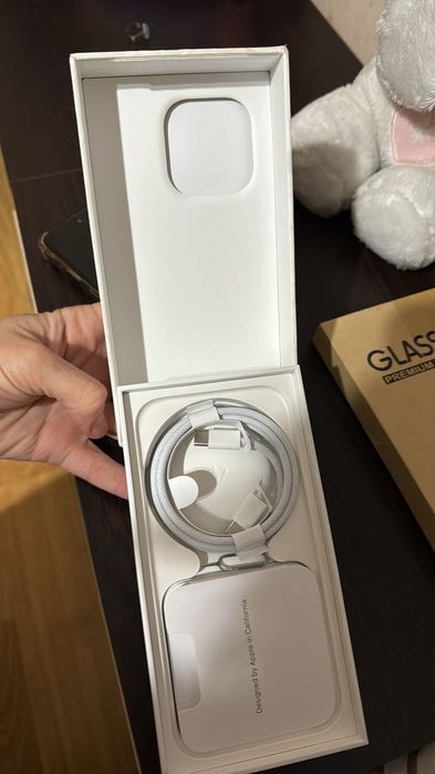 iPhone 15pro с година гаранция