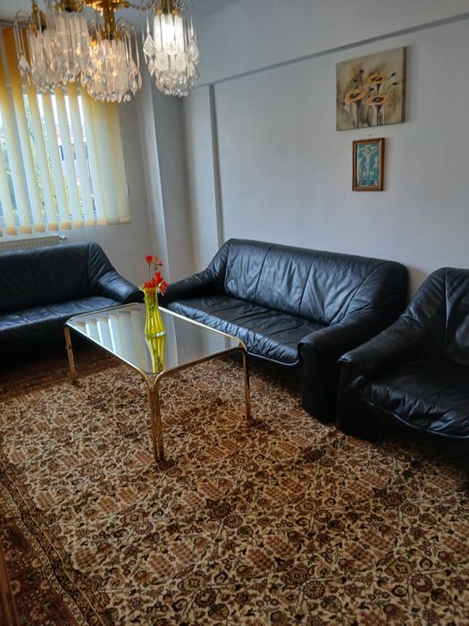 Vând apartament 2 camere comanesti