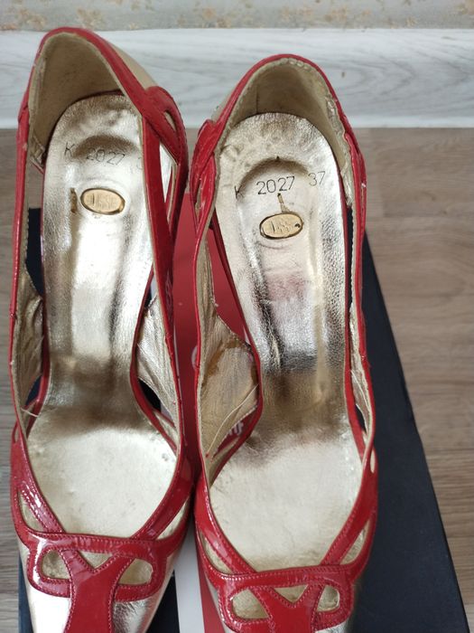 Продам туфли Италия