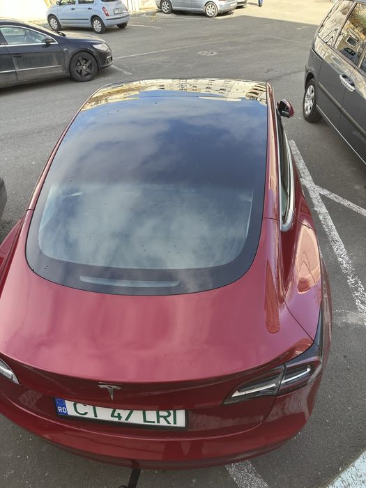 TESLA model 3 standar plus