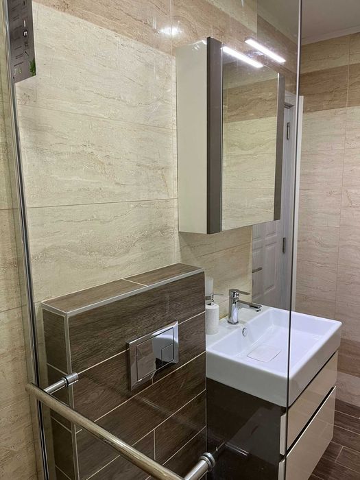 Дава се под наем Едностаен апартамент в София, Център - 30 кв.м за 408 € - Снимка #14