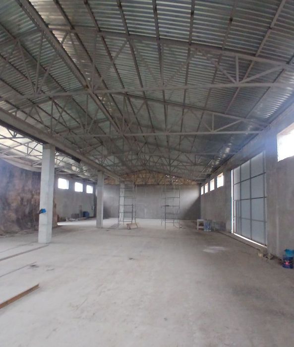 Продаётся  1 500 м² производственный цех.