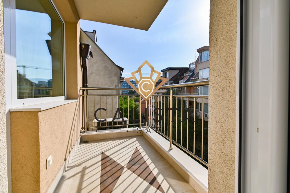 Дава се под наем Тристаен апартамент в София, Център - 119 кв.м за 1136.79 € - Снимка #13