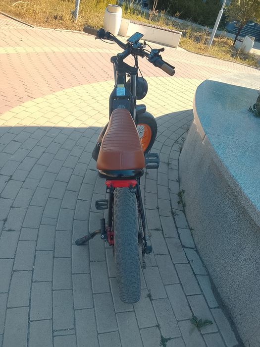 Продам Кугоо Кирин в5