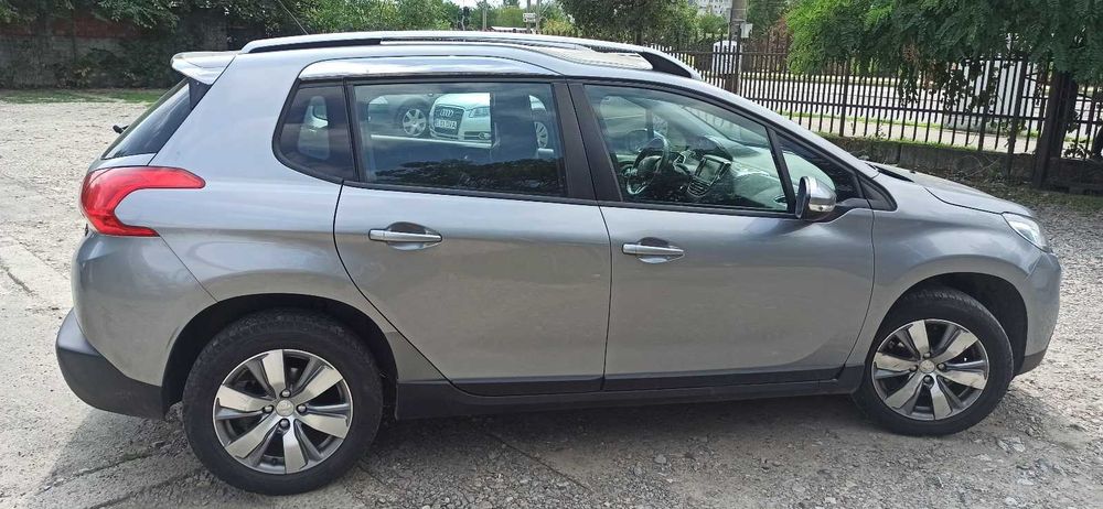 Peugeot 2008 1.2 benzina