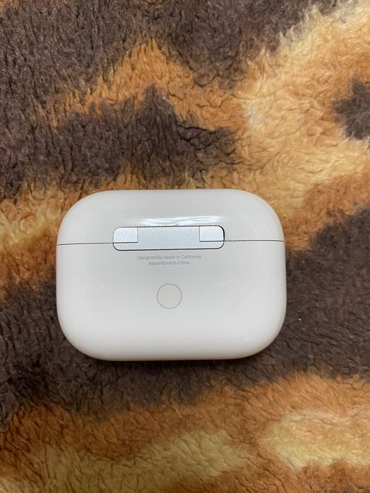 Продам Airpods Pro