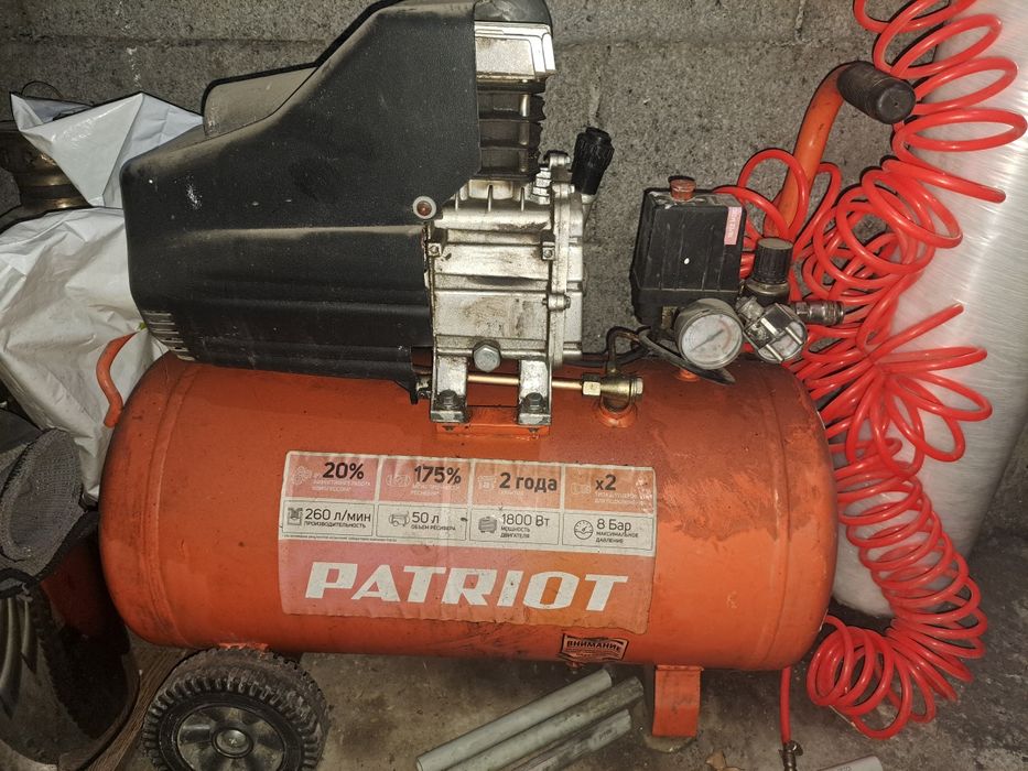 Компрессор 50л. Срочно 50.000тг.