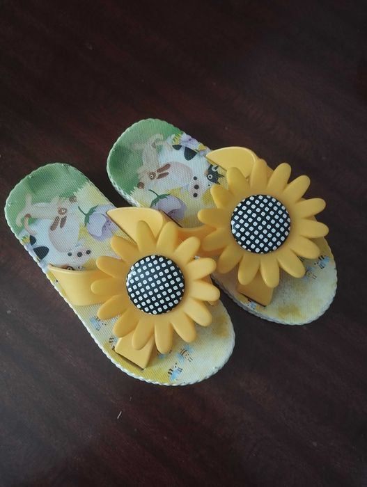 Обувь детская ( 7 пар)