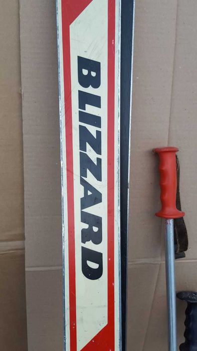 Schiuri Blizzard Secura 175 cm + clapari Tecnica + bete si accesorii