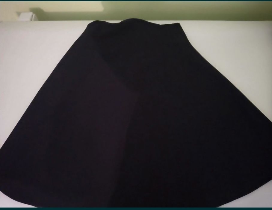 Продам школьные юбки