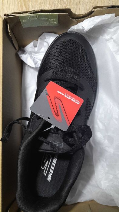 Кроссовки Skechers