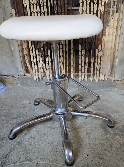 Scaun profesional hidraulic PAHI