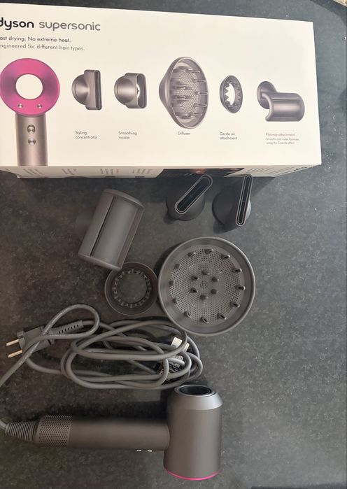 Dyson uscator de par