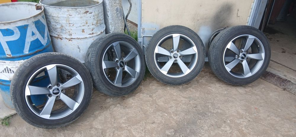 Продам 215/55/r17