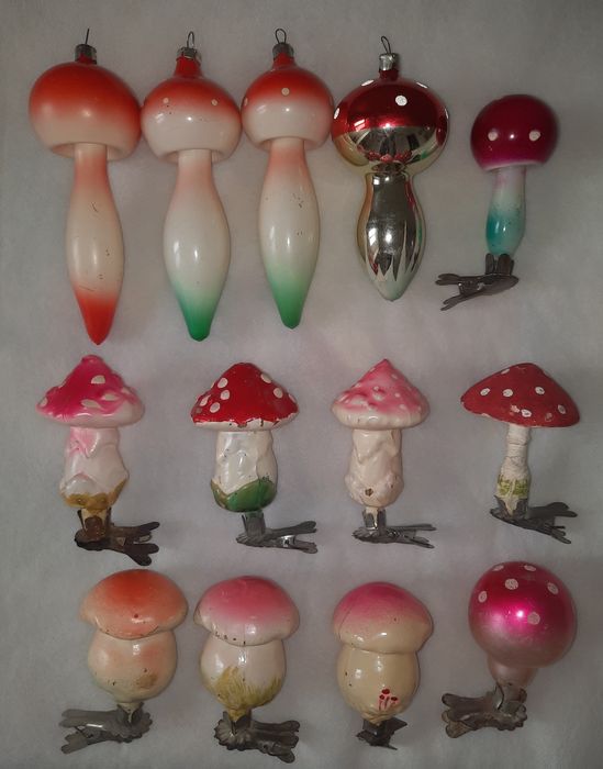 Елочные игрушки Ссср  колокольчики  шишки фрукты