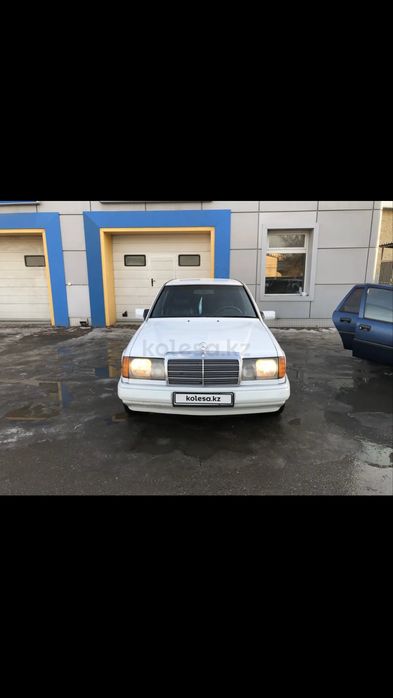 Mercedes w124 2.3 объём