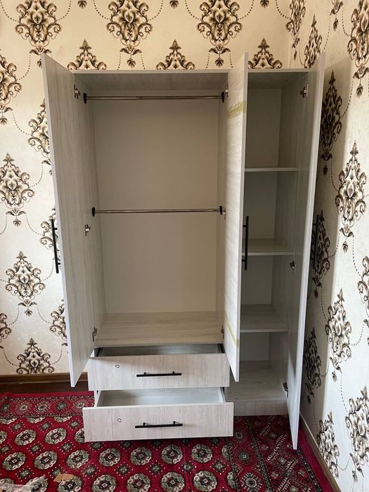 Shkaf sotiladi dastafka ustanovka bepul