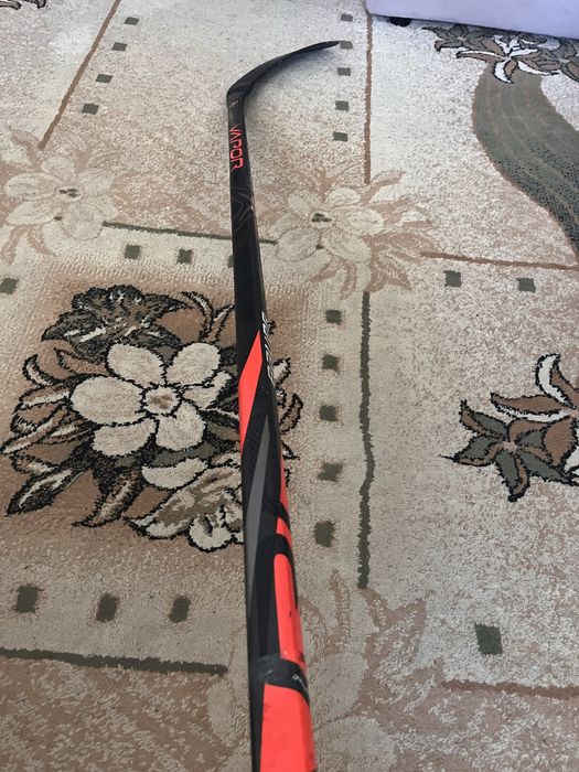 хоккейная клюшка Bauer