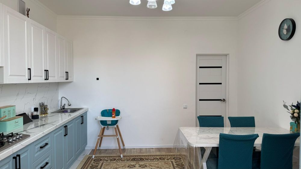 Продам 2 ком.кв Жк Баян-сулу