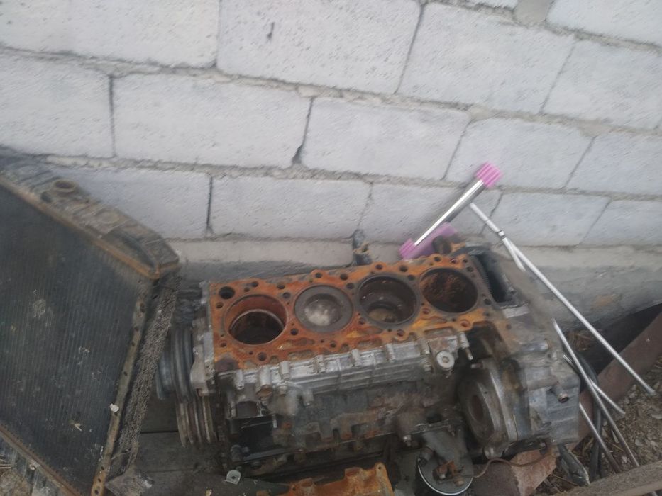 Avtobus mator sotiladi