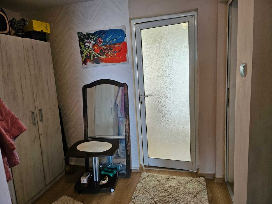 Тристаен тухлен в района на Чаталджа