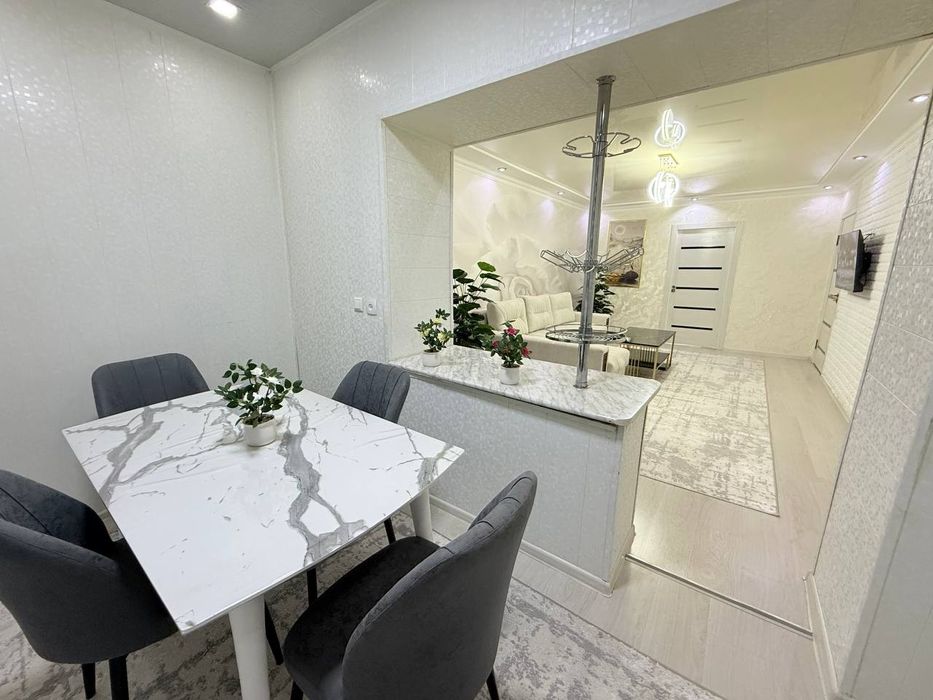 Chilonzor 1-kvartal 2/1/5 52kv²