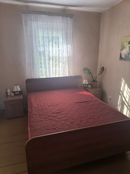 Продам спальный гарнитур