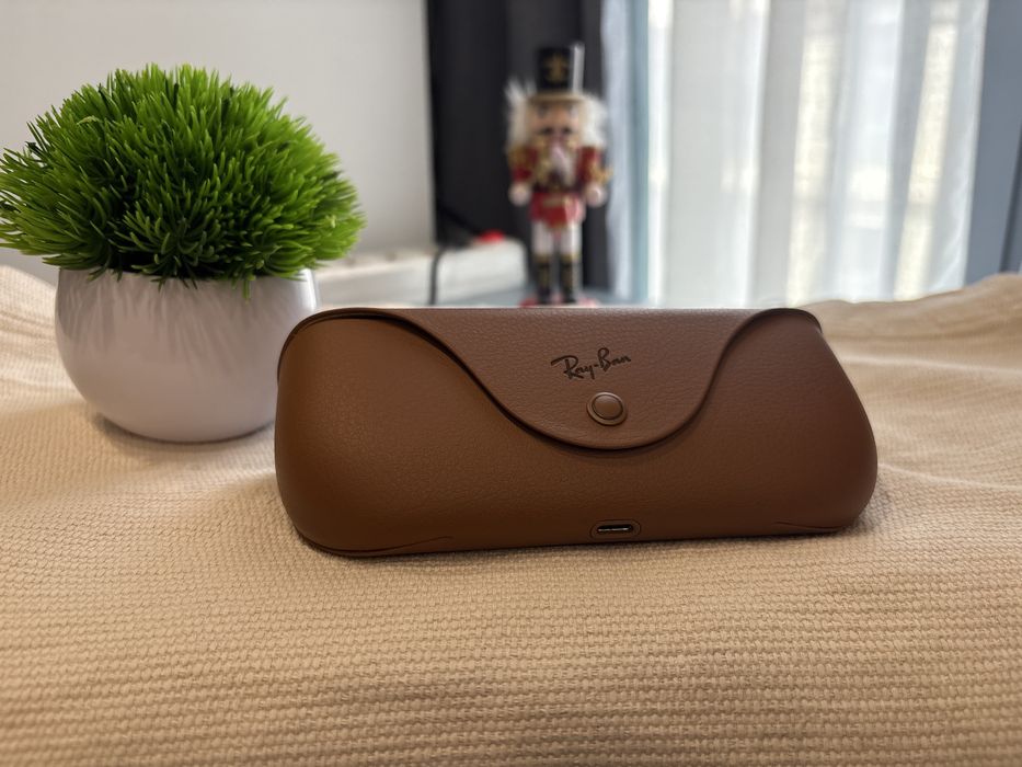 Ray-Ban Meta Skyler — умные очки