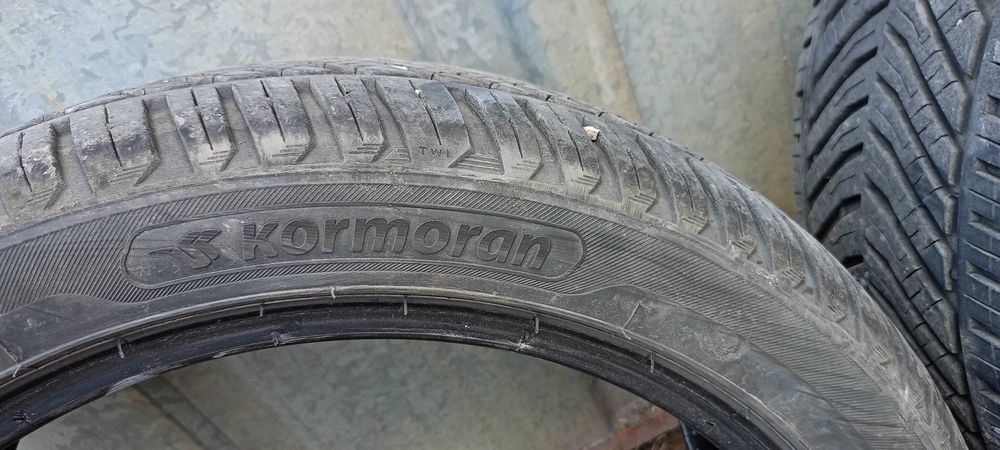 Продавам  Всесезонни Гуми