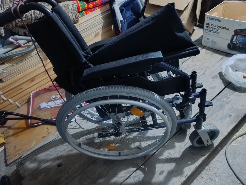 Коляска инвалидная